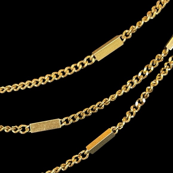 MONET Vintage Gold Plated Bar Link Chain Necklace Sister Clasp Closure Signed - Picture 2 of 7